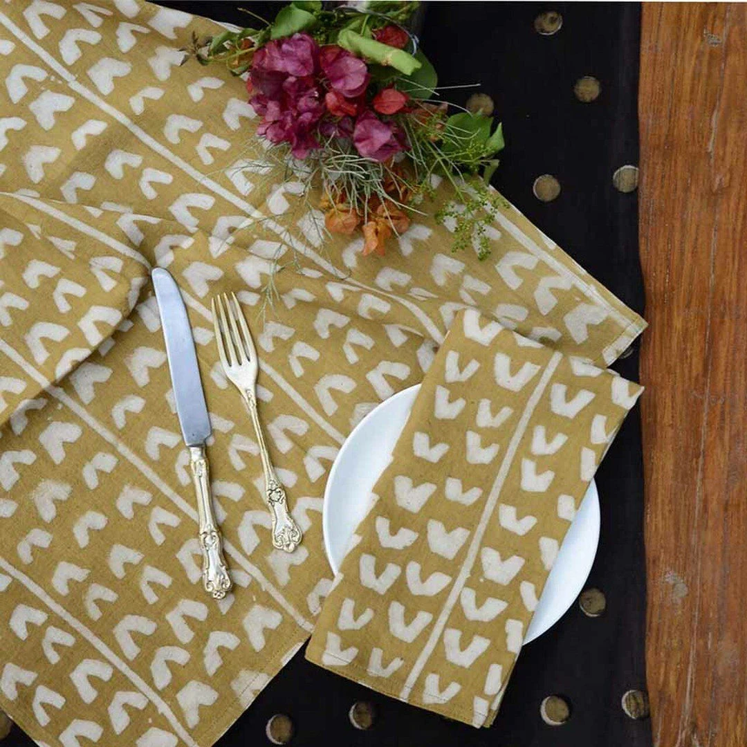 Ichcha Golden Bird Napkin Set Kitchen + Dining Ichcha Golden Bird Napkin Set Kitchen + Dining