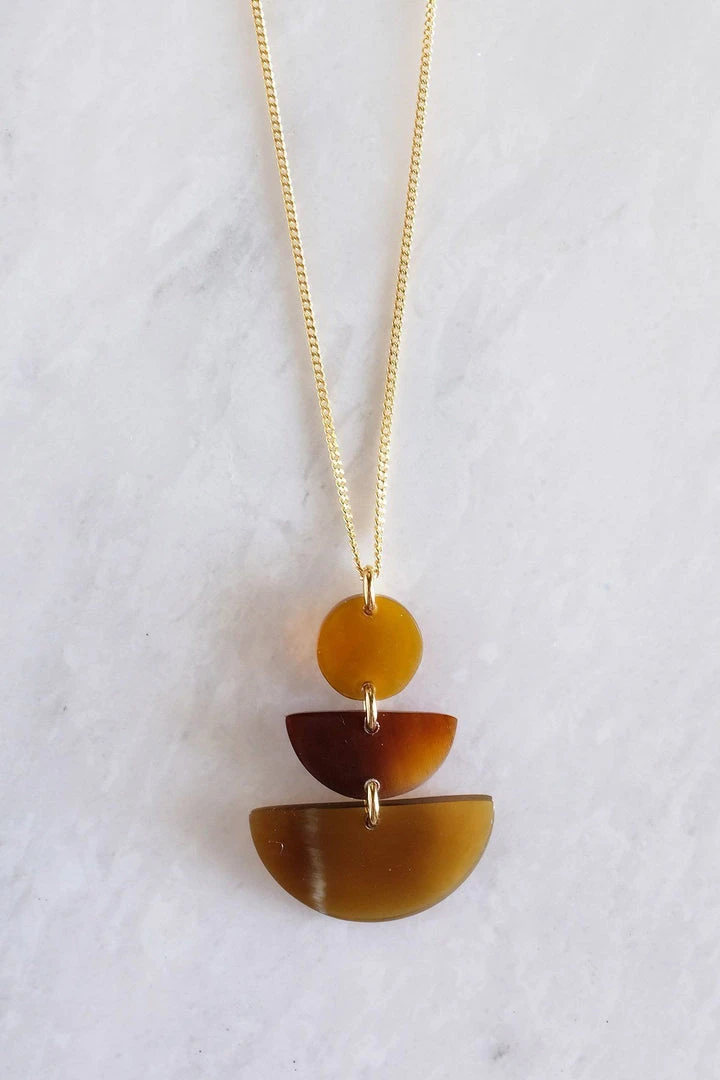 Hathorway Saigon Horn Pendant Necklace Hathorway Saigon Horn Pendant Necklace