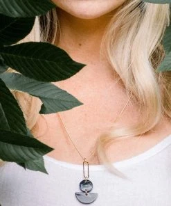 Hathorway Jewelry Tho Horn Pendant Necklace 3 Hathorway Jewelry Tho Horn Pendant Necklace