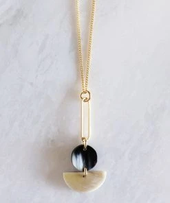 Hathorway Jewelry Tho Horn Pendant Necklace