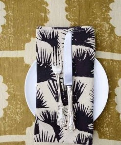 Ichcha Fern Napkin Set - Black Kitchen + Dining