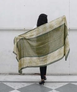 Ichcha Accessories Green Rose Scarf