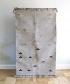 Ichcha Triangle Wool Dhurrie Rug