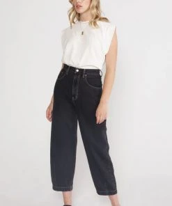 ÉTICA Iris Relaxed Taper Jeans - Obsidian