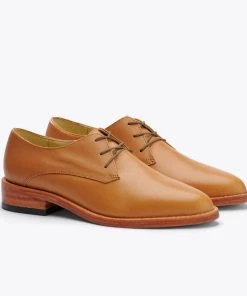 Nisolo Best Sellers James Oxford - Almond