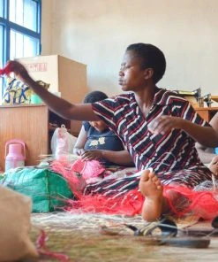 KAZI Medium Mod Rainbow Hooped Planter