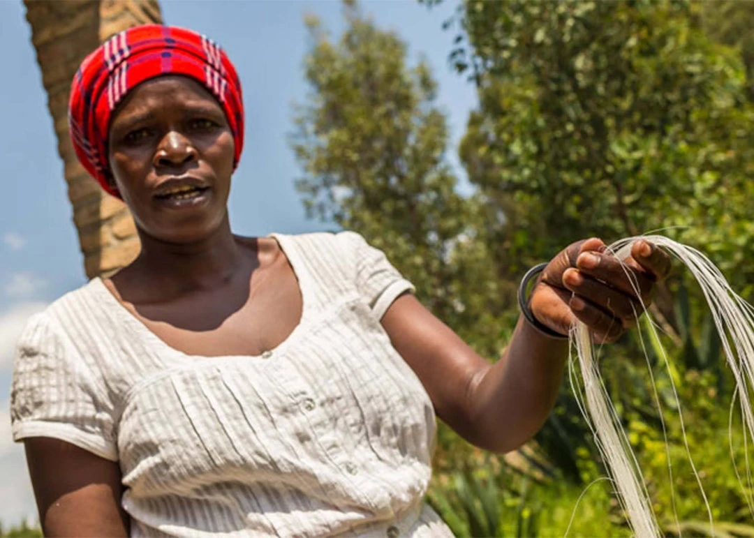 KAZI Small Black + White Fani Round Basket Home Goods 6 KAZI Small Black + White Fani Round Basket Home Goods