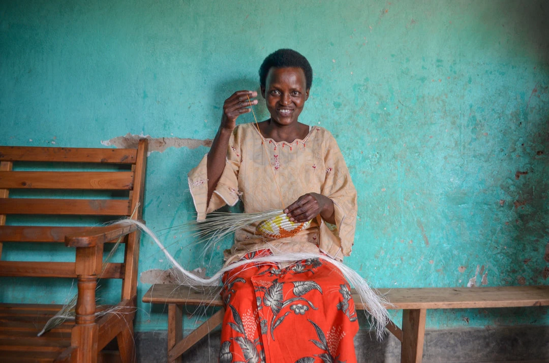 KAZI Small Repulika Peach Round Basket Home Goods KAZI Small Repulika Peach Round Basket Home Goods