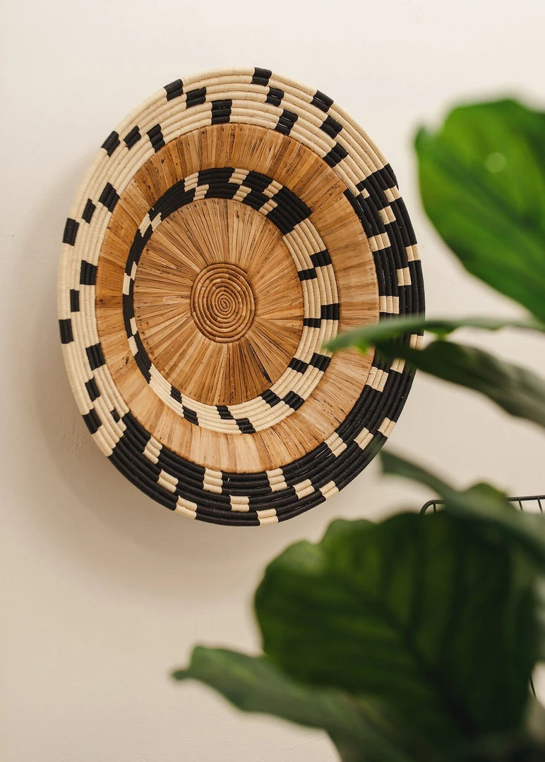 KAZI Home Goods Checkered Banana Bark Jumbo Bowl 4 KAZI Home Goods Checkered Banana Bark Jumbo Bowl