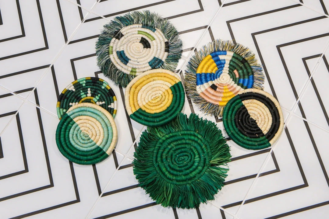 KAZI Home Goods Evergreen Fringed Oversized Raffia Coaster Set KAZI Home Goods Evergreen Fringed Oversized Raffia Coaster Set