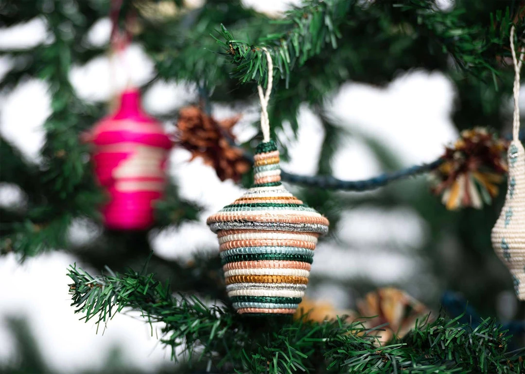 KAZI Floret Metallic Ornament Set KAZI Floret Metallic Ornament Set