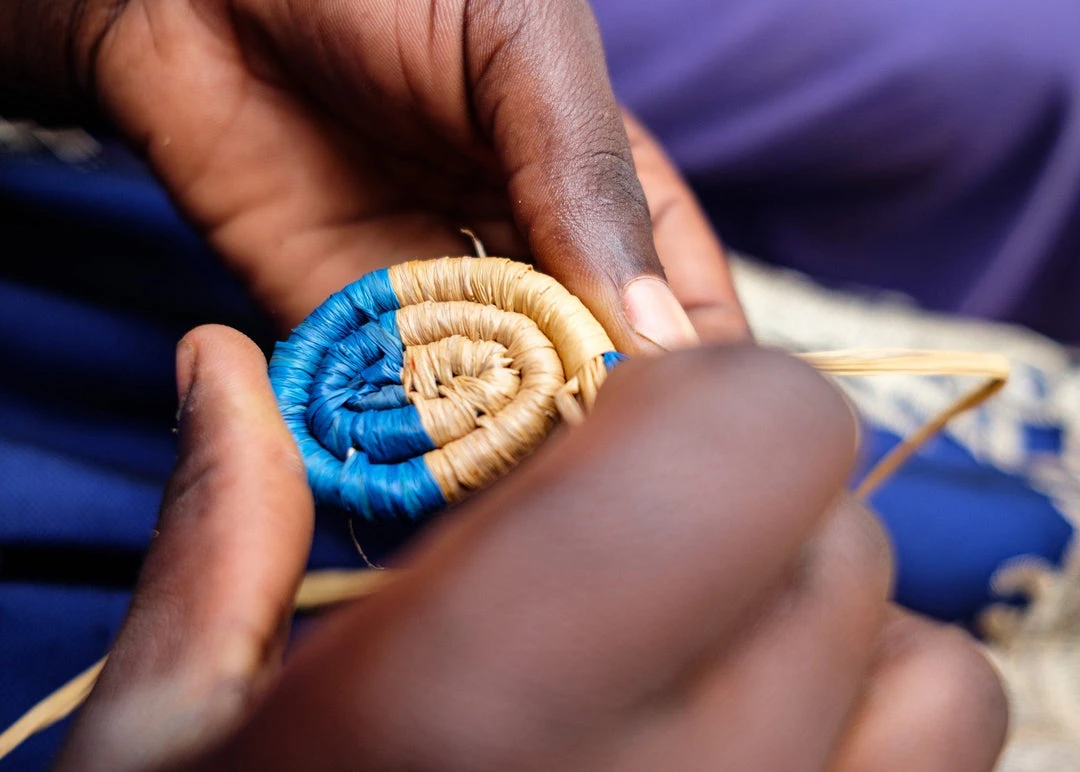 KAZI Home Goods Metallic Prism Short Tapered Vase KAZI Home Goods Metallic Prism Short Tapered Vase