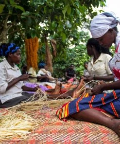 KAZI Natural + Banana Bark Catch All