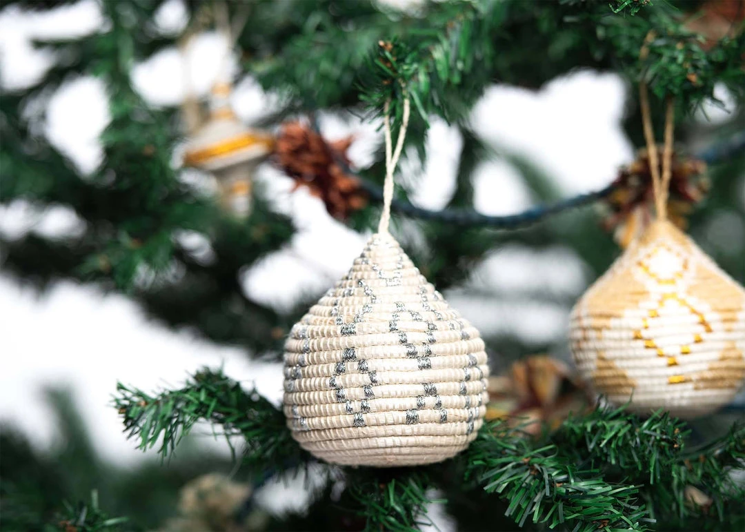 KAZI Silver Bulb Ornament KAZI Silver Bulb Ornament