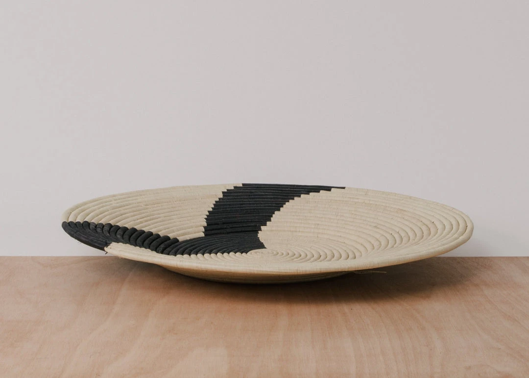 KAZI Striped Black + Natural Raffia Plate II KAZI Striped Black + Natural Raffia Plate II