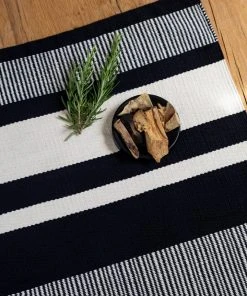 Kiliim Home Goods Black Hues Bath Mat