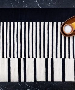 Kiliim Home Goods Black Pier Bath Mat