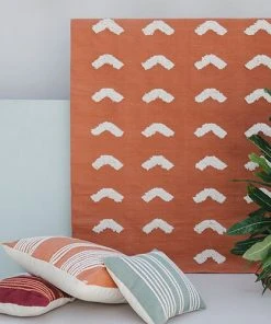 Kiliim Home Goods Fray Runner / Rug