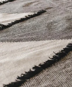 Kiliim Frilled Diamonds Wool Runner / Rug