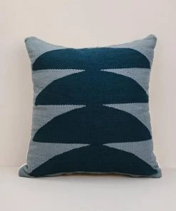 Kiliim Light Eclipse Throw Pillow Cover