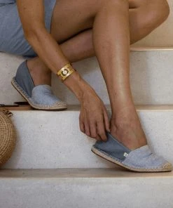 Kingdom Of Wow Shoes Women's ExtraFit Espadrilles