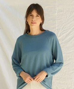 LA Relaxed Raw Modal Raglan Sweatshirt 6 LA Relaxed Raw Modal Raglan Sweatshirt