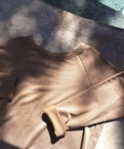 LA Relaxed Raw Modal Raglan Sweatshirt 7 LA Relaxed Raw Modal Raglan Sweatshirt