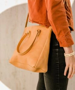 Purse & Clutch Larger Crossbody Handbag - Caramel Accessories