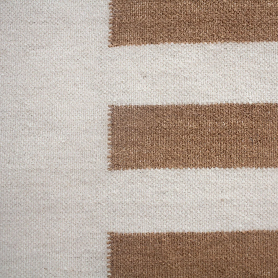 Leah Singh Luna Mod Wool Rug - Black Home Goods Leah Singh Luna Mod Wool Rug - Black Home Goods