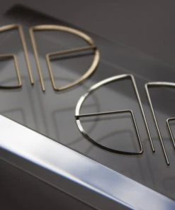 L.Greenwalt Jewelry Streamline Round Profile Earrings