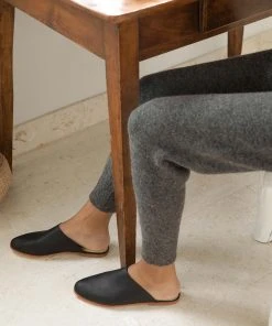 Nisolo Lima Slip On Mule - Black