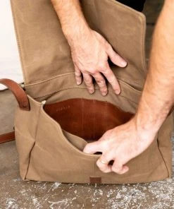 Nisolo Loreto Messenger Bag - Waxed Canvas