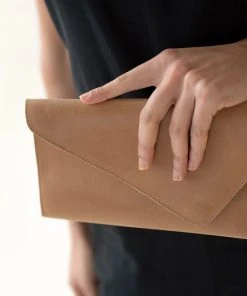 Nisolo Luisa Clutch Accessories 5 Nisolo Luisa Clutch Accessories