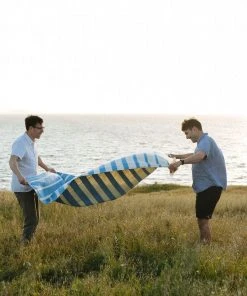 Caminito Marea Upcycled Blanket