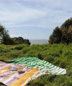 Caminito Marea Upcycled Blanket