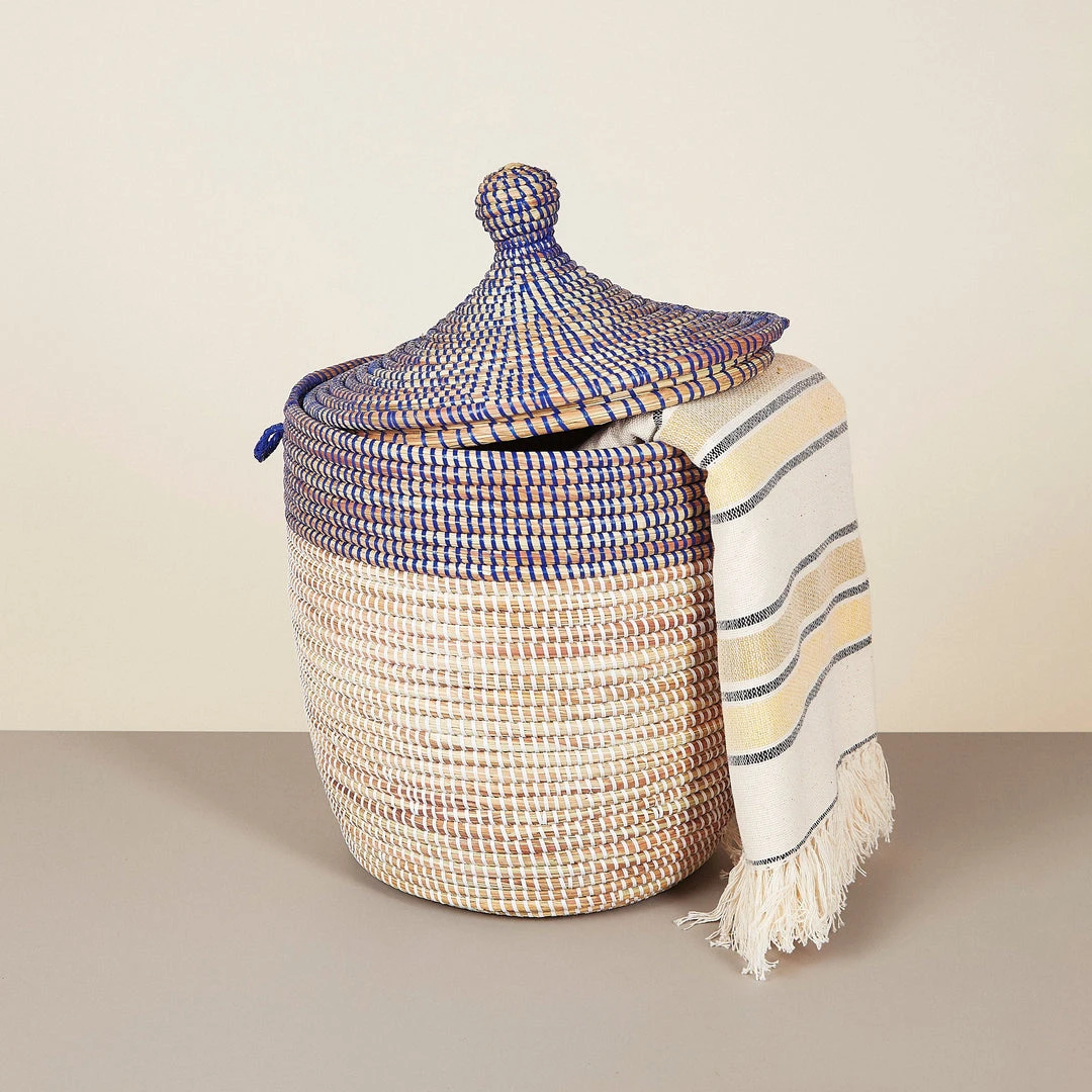 Mbare Medium Two-Tone Hamper Basket Mbare Medium Two-Tone Hamper Basket