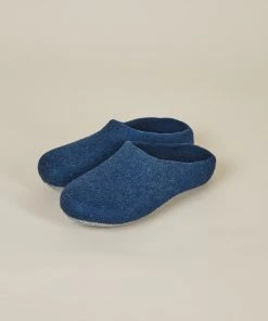 Kyrgies Men's Classic Sole Low Back Wool Slippers - Navy