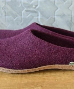 Kyrgies Men's Molded Sole Low Back Wool Slippers - Plum Best Sellers