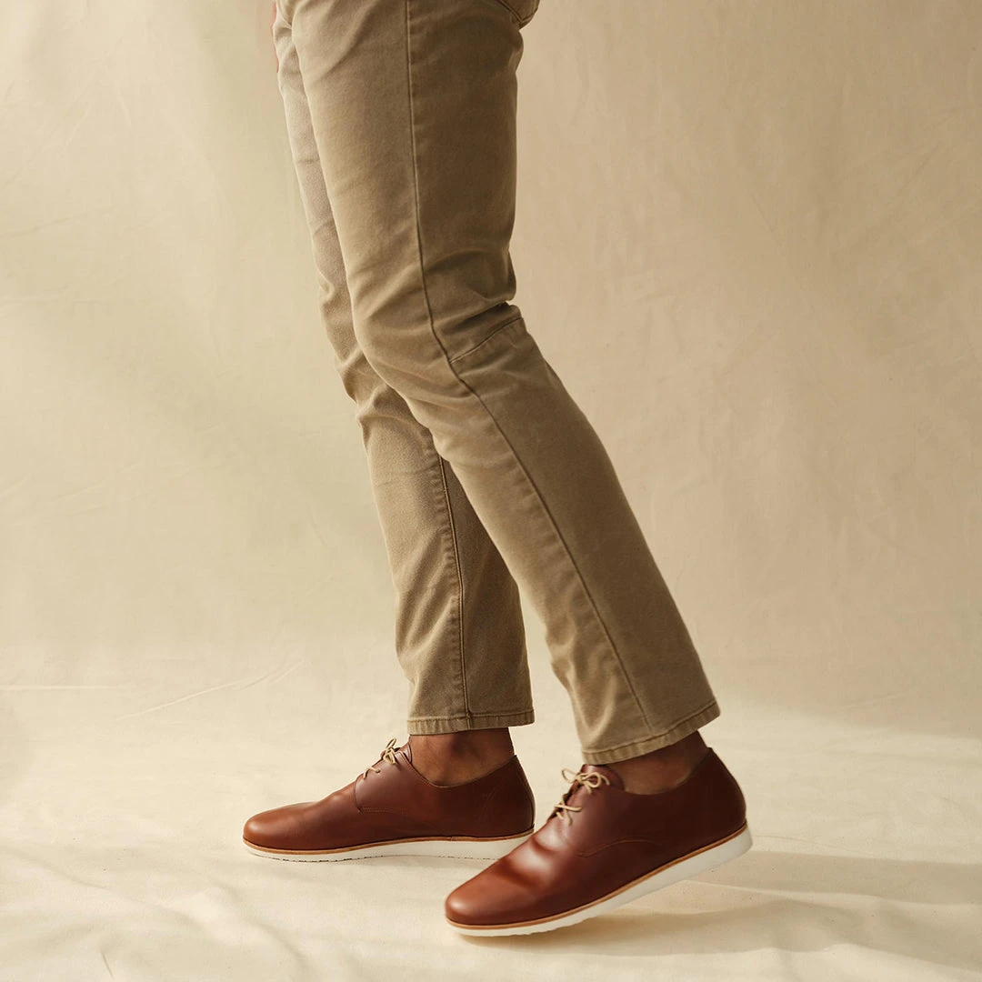 Nisolo Men's Lightweight Flex Derby - Brandy Nisolo Men's Lightweight Flex Derby - Brandy