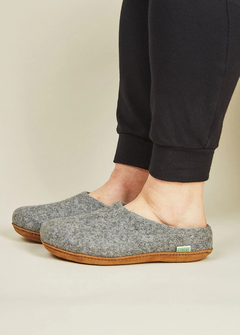 Kyrgies Best Sellers Men's Molded Sole Low Back Wool Slippers - Gray Kyrgies Best Sellers Men's Molded Sole Low Back Wool Slippers - Gray