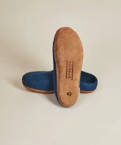 Kyrgies Men's Molded Sole Low Back Wool Slippers - Navy Best Sellers