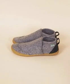 Kyrgies Men's Tengries Walkabout Wool Slippers 3 Kyrgies Men's Tengries Walkabout Wool Slippers