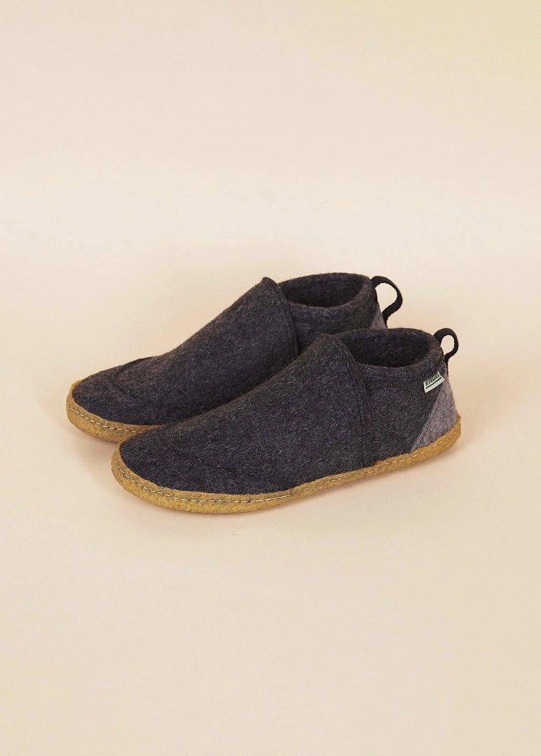 Kyrgies Men's Tengries Walkabout Wool Slippers Kyrgies Men's Tengries Walkabout Wool Slippers