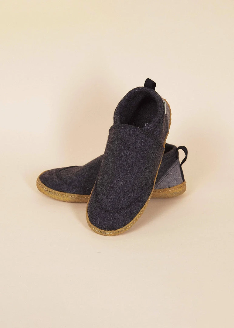 Kyrgies Men's Tengries Walkabout Wool Slippers Kyrgies Men's Tengries Walkabout Wool Slippers