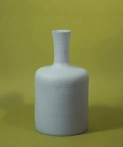 Middle Kingdom Home Goods Cold Mountain Tulip Porcelain Vase - Lilac Gray