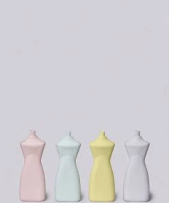 Middle Kingdom Curvy Porcelain Vase