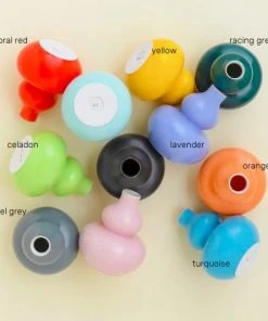 Middle Kingdom Glossy Mini Porcelain Vase 4