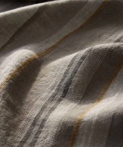 Coyuchi Mojave Linen Blanket - Gray