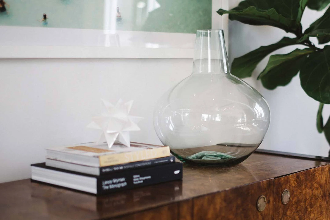 Newly Goods Handcrafted Palo Recycled Glass Vase Newly Goods Handcrafted Palo Recycled Glass Vase