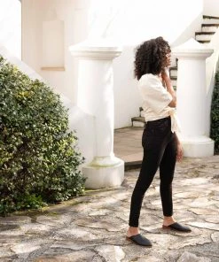 Nisolo Special Occasion Ama Woven Mule - Black